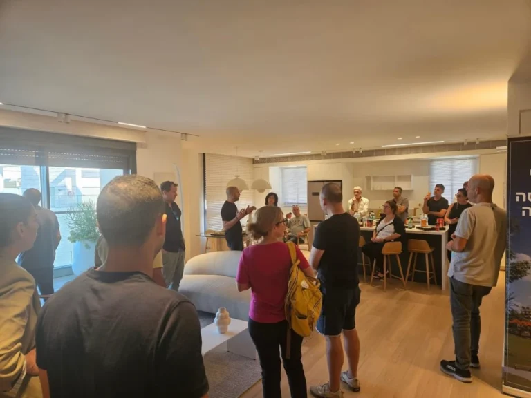 תמונות מכנסים