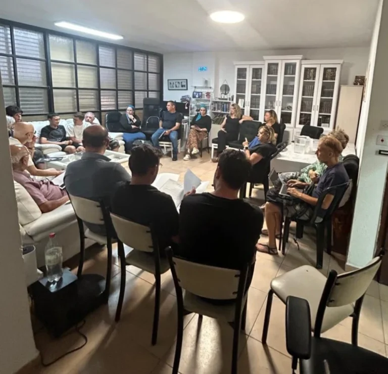 תמונות מכנסים