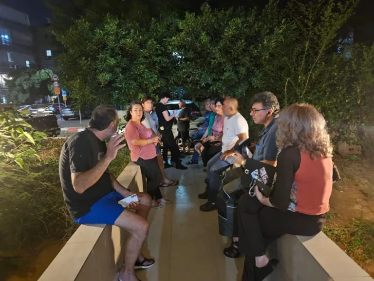 תמונות מכנסים