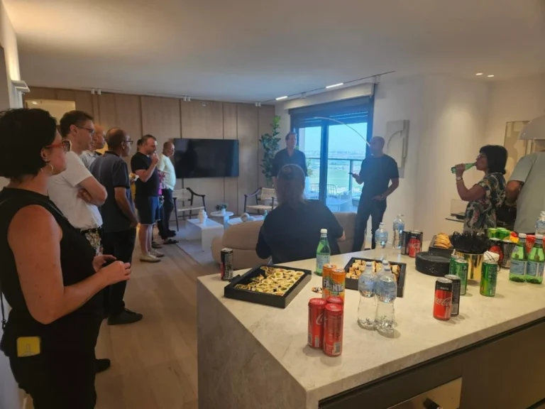 תמונות מכנסים